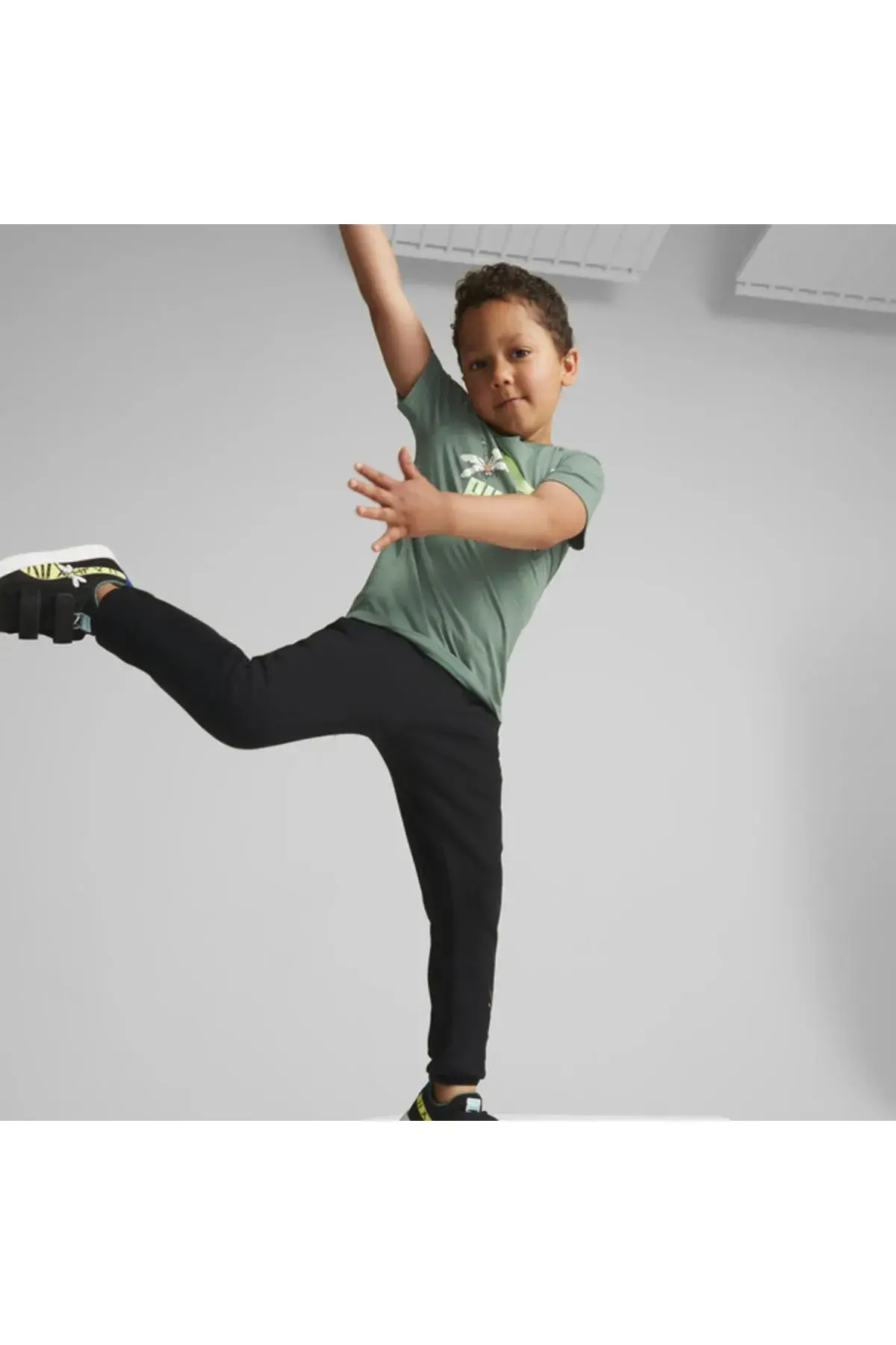 Puma Small World Prime Sweatpants Tr Siyah Erkek Çocuk Eşofman Altı