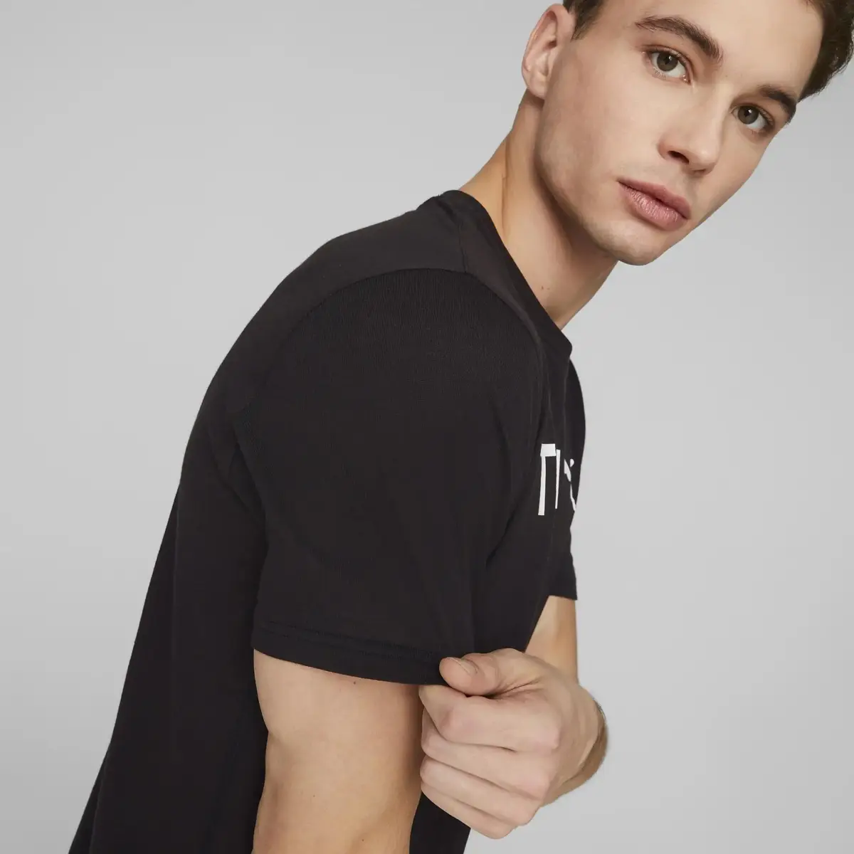 Puma Men s Graphic Tee Training Siyah Erkek/Unisex Koşu ve Performans T-Shirt