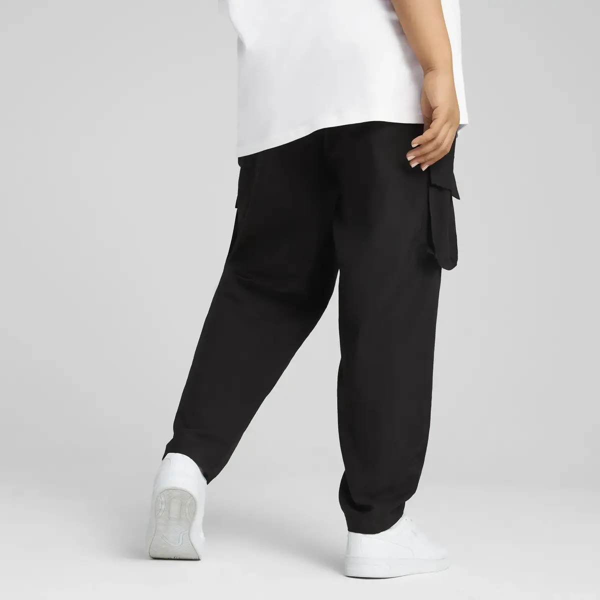 PUMA ESS No. 1 Logo Cargo Pants Siyah Kadın Eşofman Altı
