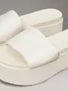 Calvin Klein FLATFORM SANDAL SLID, AEO Krem Kadın Terlik