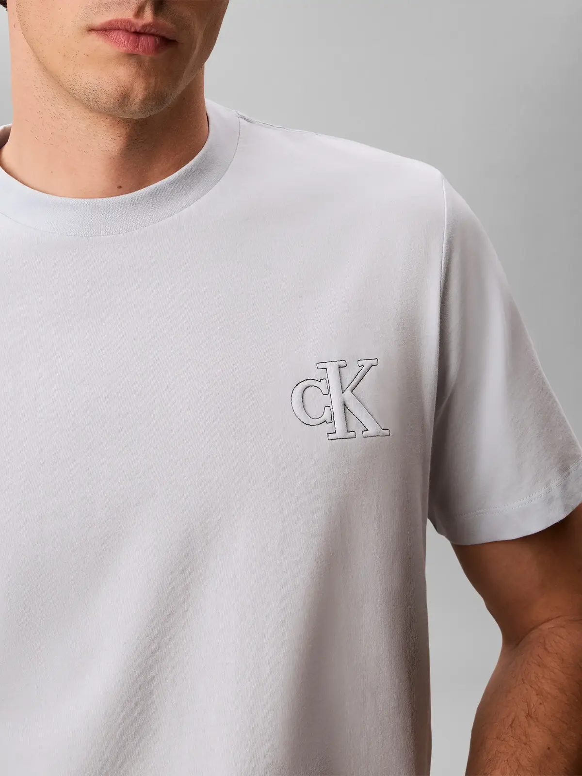 Calvin Klein SS 30S JERSEY EASY Beyaz Erkek Tişört