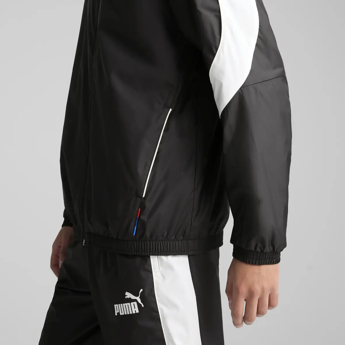 PUMA BMW MMS MT7+ WIND JACKET Siyah Erkek Ceket