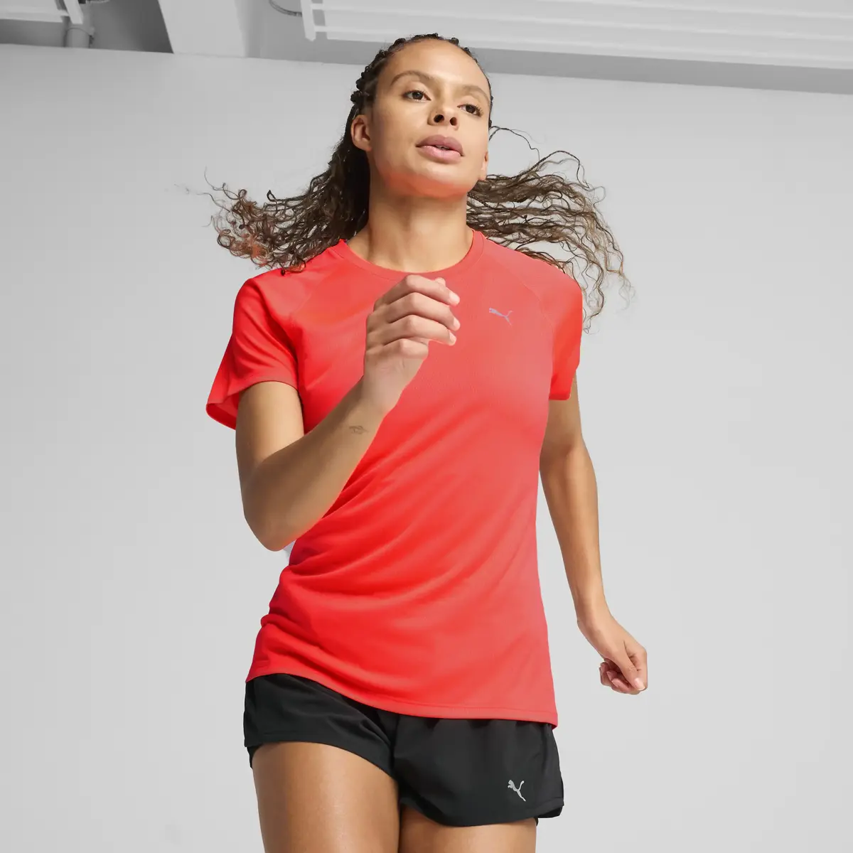 Puma RUN VELOCITY TEE W (POLY) Turuncu Kadın T-Shirt & Polo