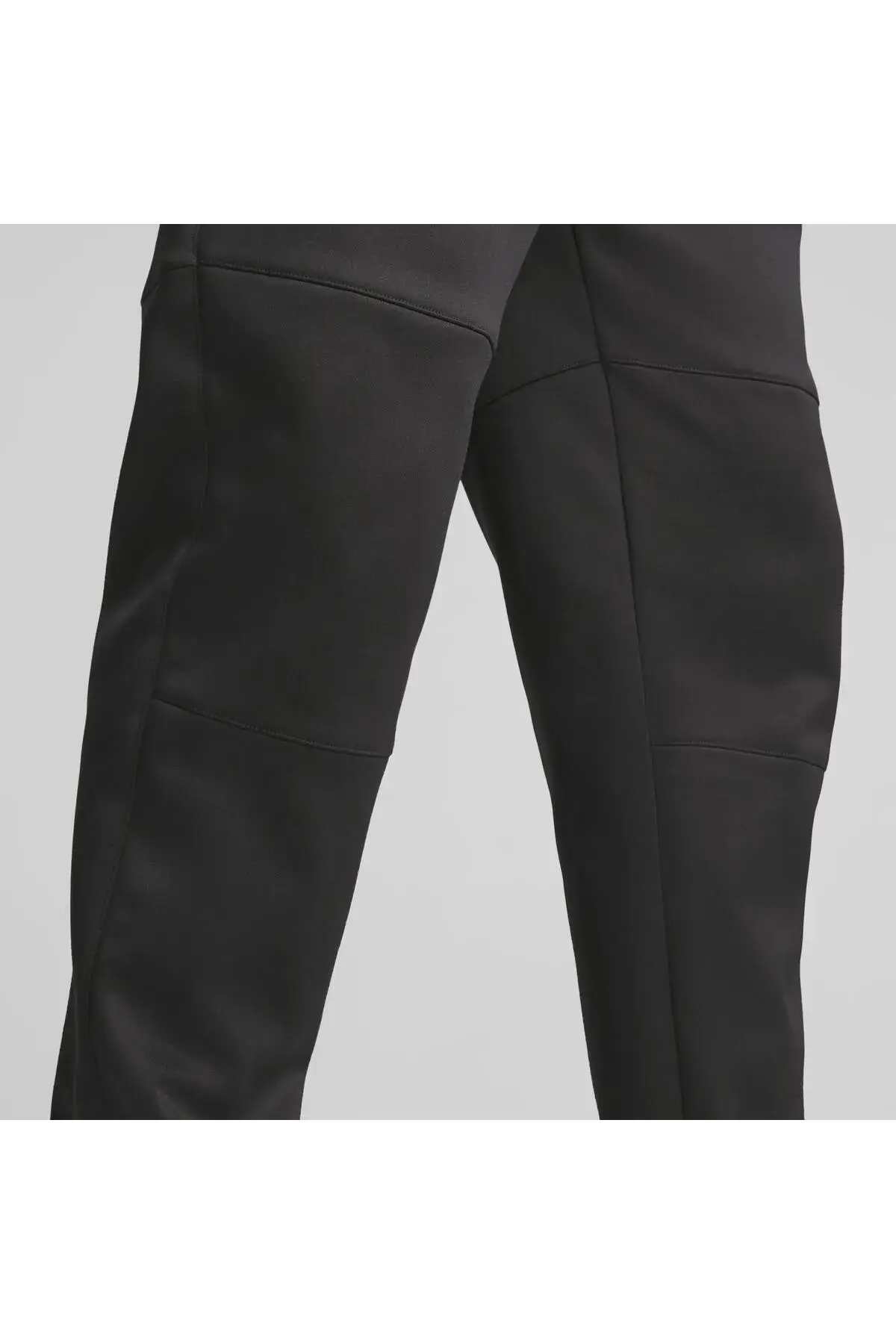 Puma PERFORMANCE ESSENTIAL PWRFLEECE JOGGER Siyah Erkek Eşofman Altı