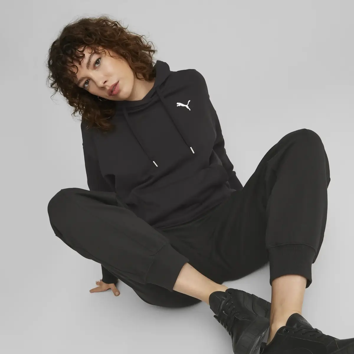 Puma HER Hoodie Siyah Kadın Sweatshirt