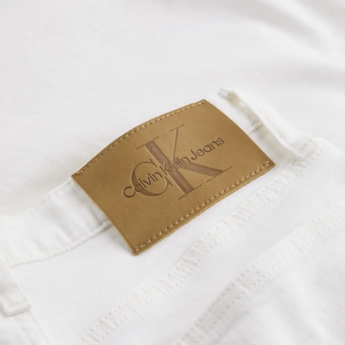 Calvin Klein MOM JEAN, 1AA Beyaz Kadın Jean Pantolon