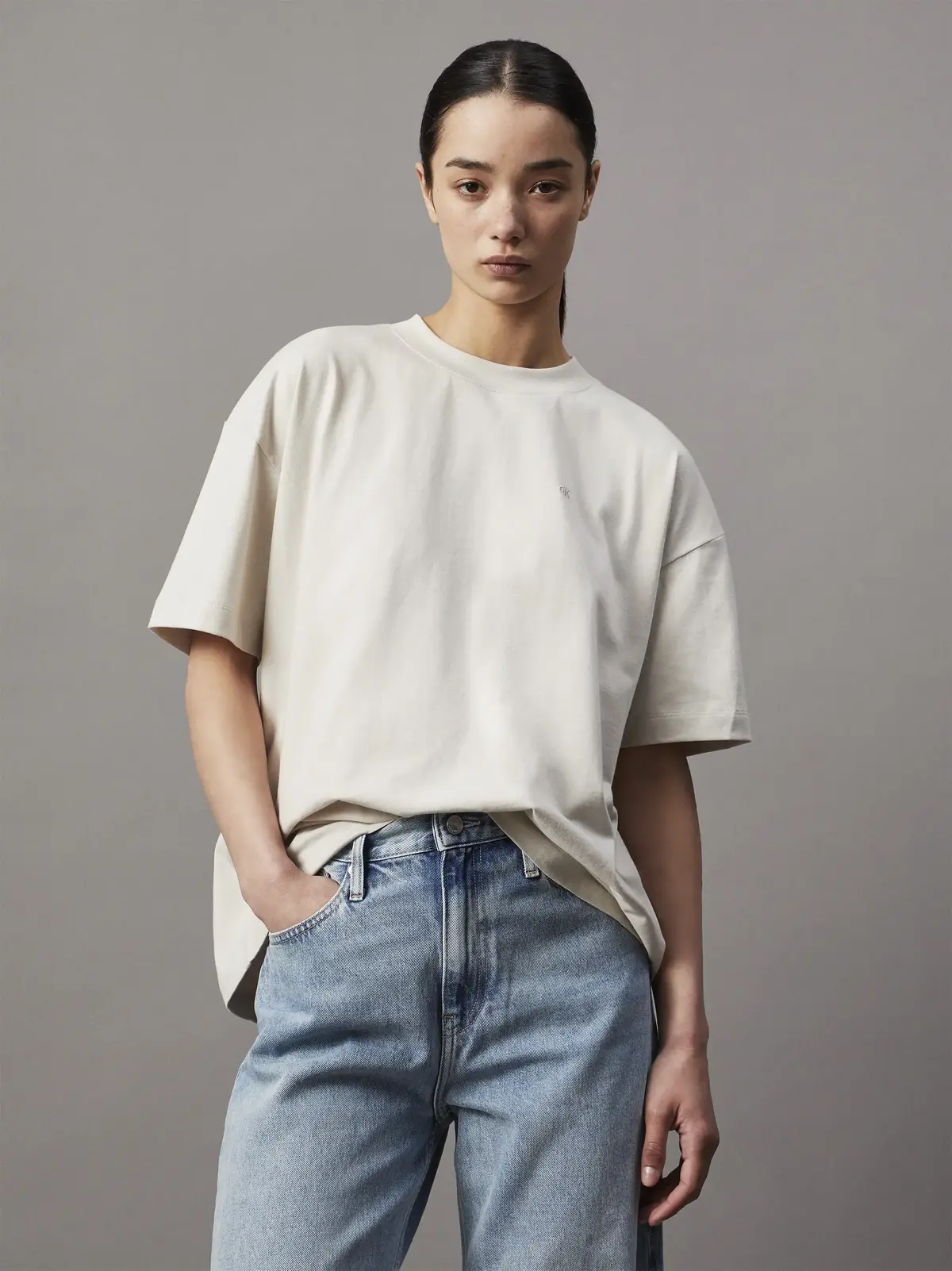 Calvin Klein BACK GRAPHIC BOYFRIE Erkek Bej T-Shirt