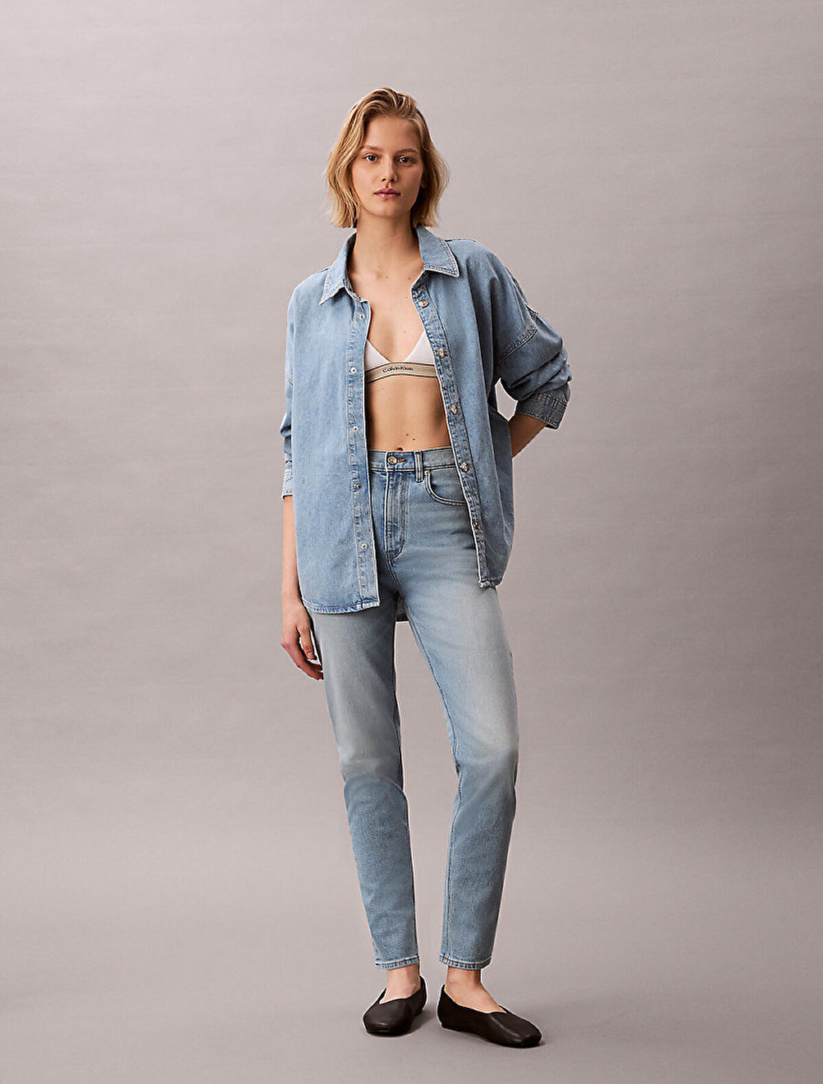 Calvin Klein NEW MOM JEAN SOFT RI, 1XS, SH, 25 Mavi Kadın Kot Pantolon