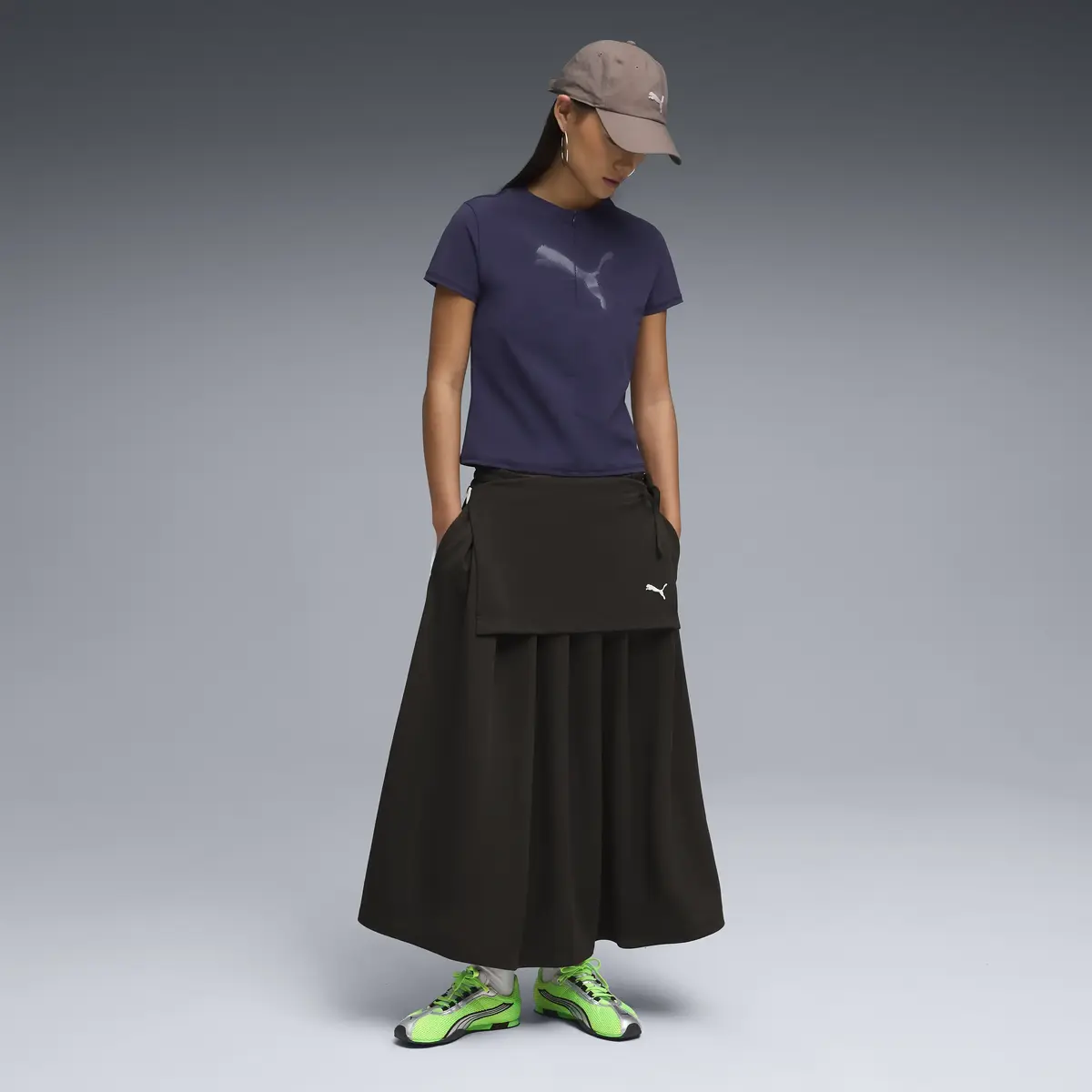 Puma  DARE TO Slim Graphic Tee Lacivert Kadın Fermuar Detaylı Dar Kesim T-Shirt