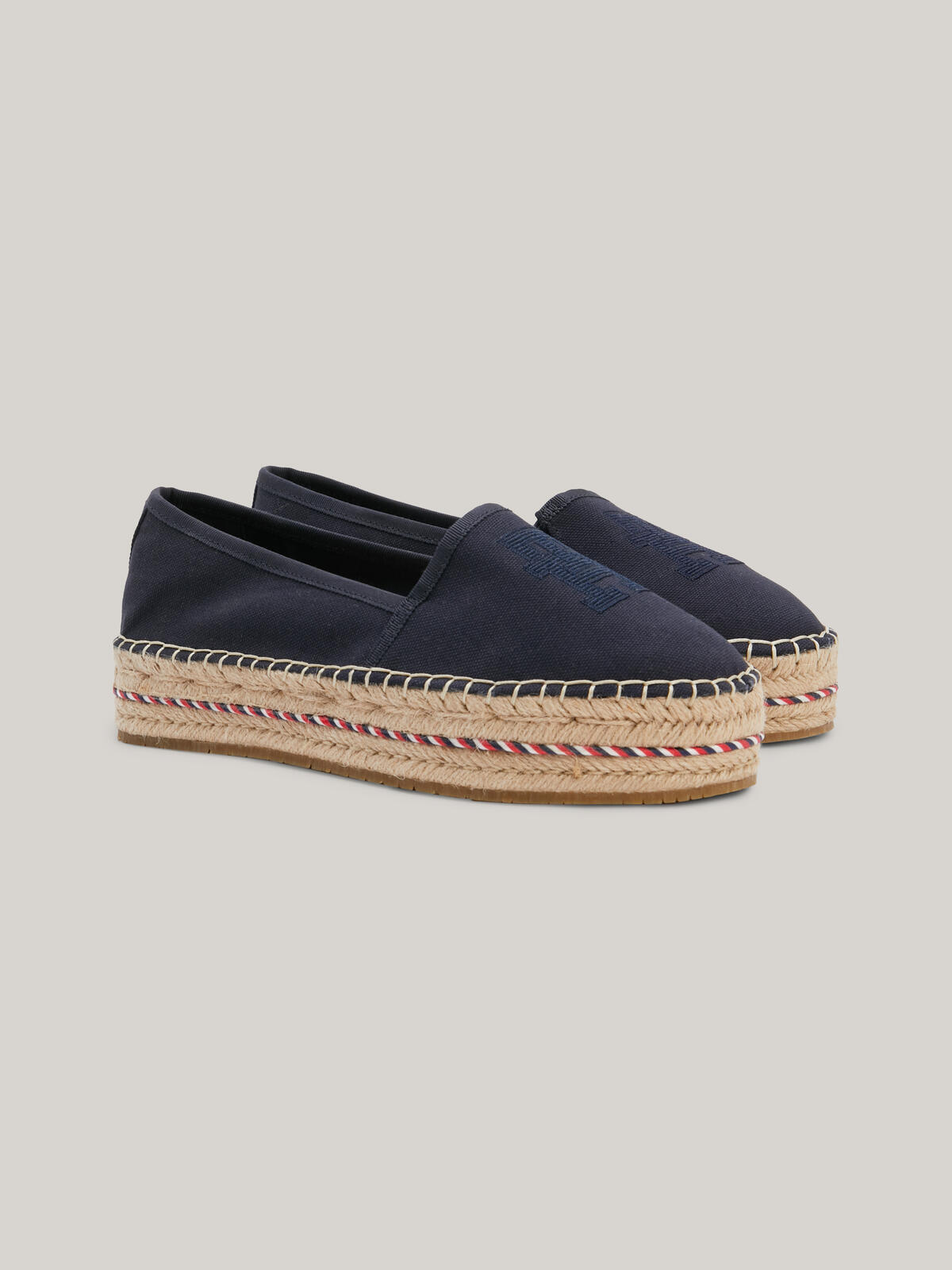 Tommy Hilfiger TH EMBROIDERED FLATF Kadın Siyah Ayakkabı
