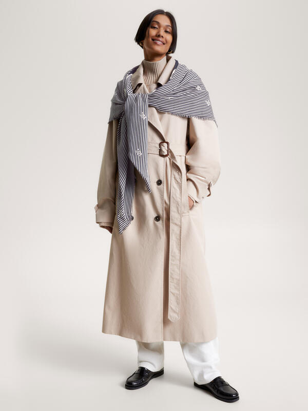 Tommy Hilfiger MONOGRAM L SQUARE Kadın Gri Eşarp