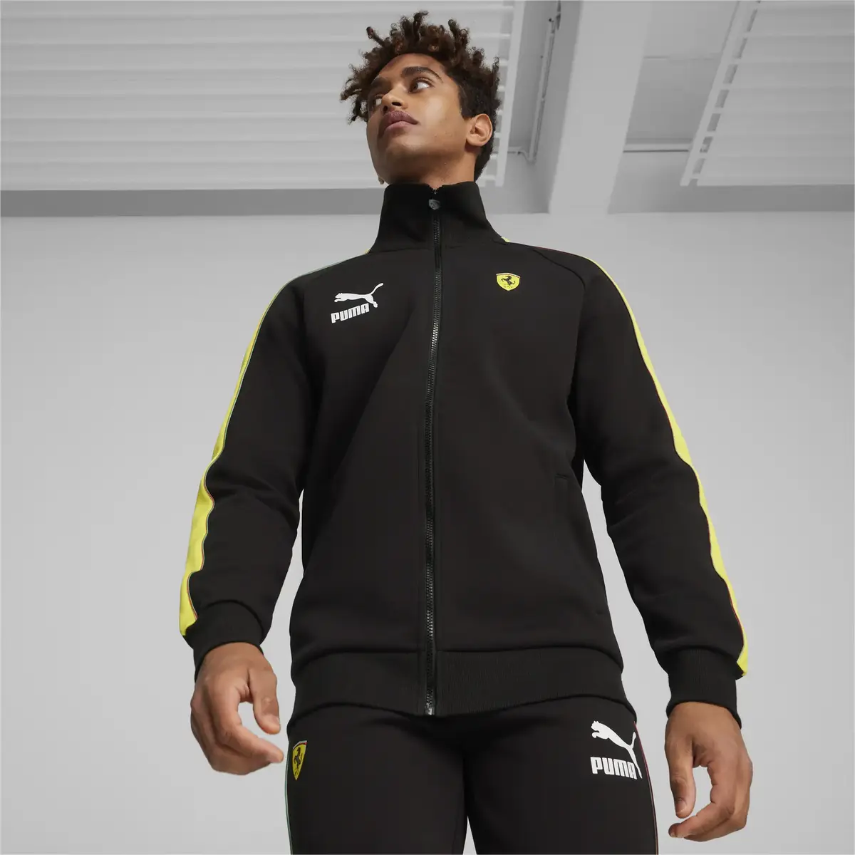 Puma Ferrari Race Iconic T7 Track Jacket Siyah Erkek Fermuarlı Ceket