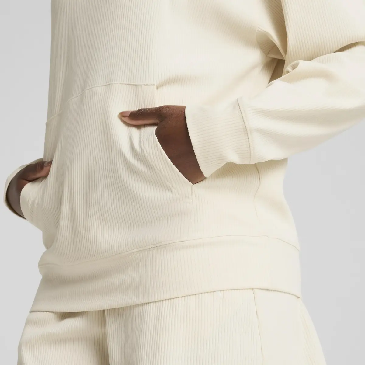 PUMA ESS ELEVATED Comfort Hoodie Bej Kadın Hoodie