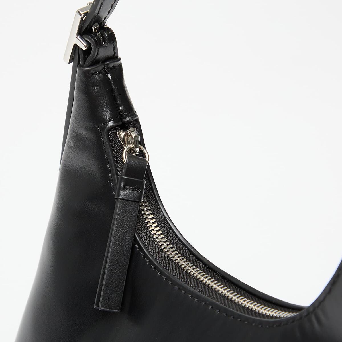 Calvin Klein EMBLEM HW LTHR MINI Siyah Kadın Omuz Çantası