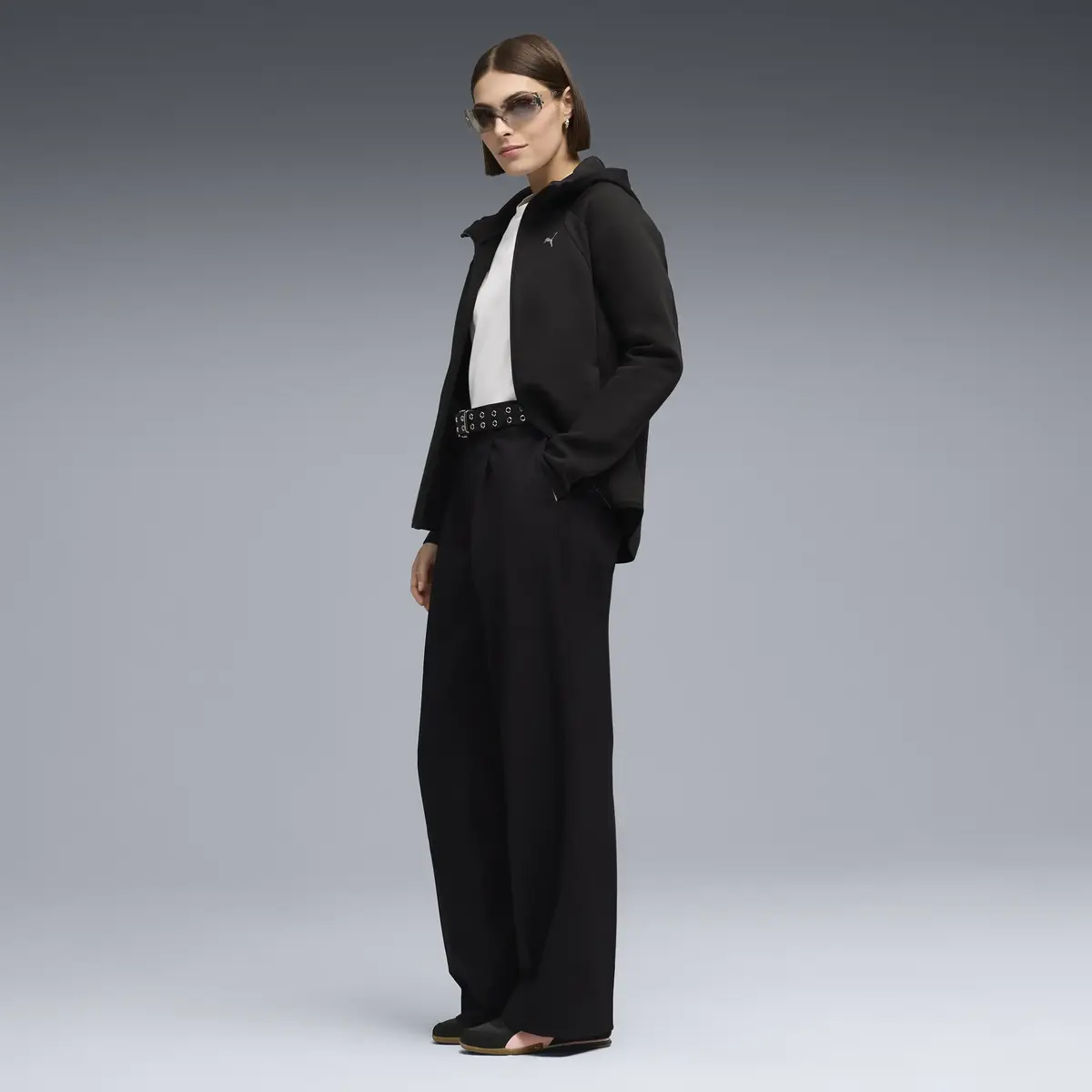 Puma EVOSTRIPE Full-Zip Hoodie DK Siyah Kadın Kapüşonlu Sweatshirt