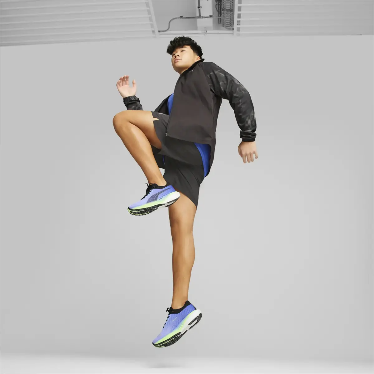 Puma RUN FAVORITE VELOCITY 7" SHORT M Siyah Erkek Şort