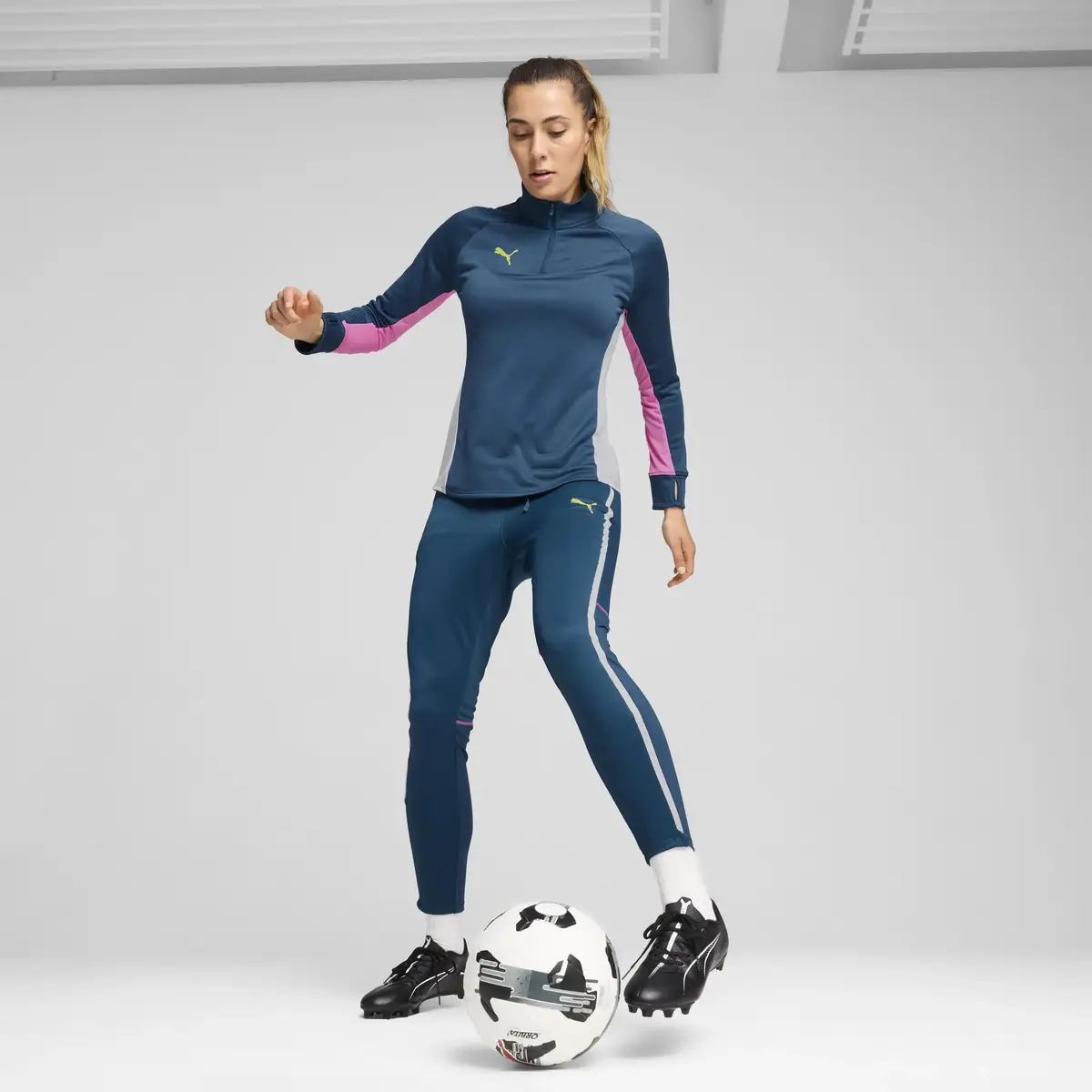 PUMA ULTRA 5 PLAY FG/AG Siyah Erkek Krampon