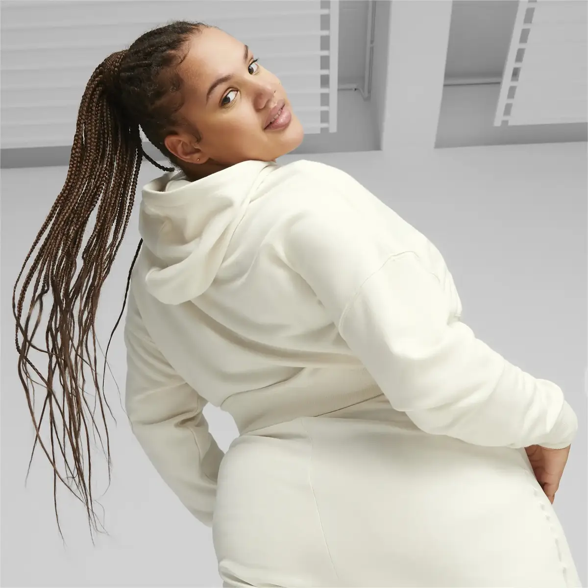 Puma CLASSICS Cropped Hoodie Beyaz Kadın Sweatshirt