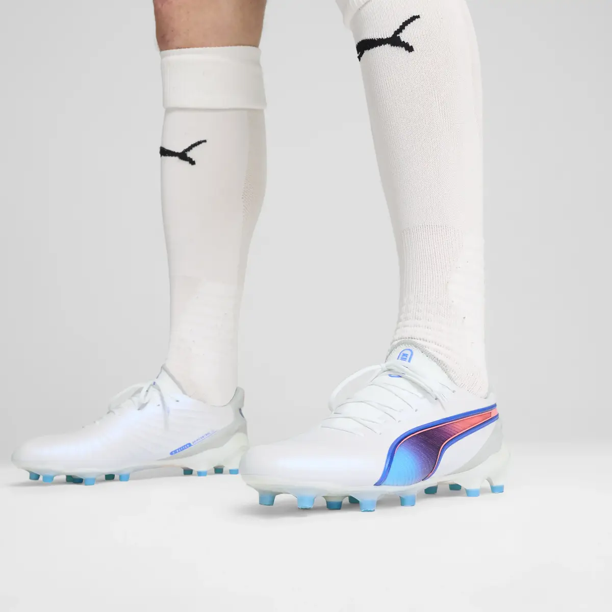 Puma KING ULTIMATE FG/AG Beyaz Erkek Krampon