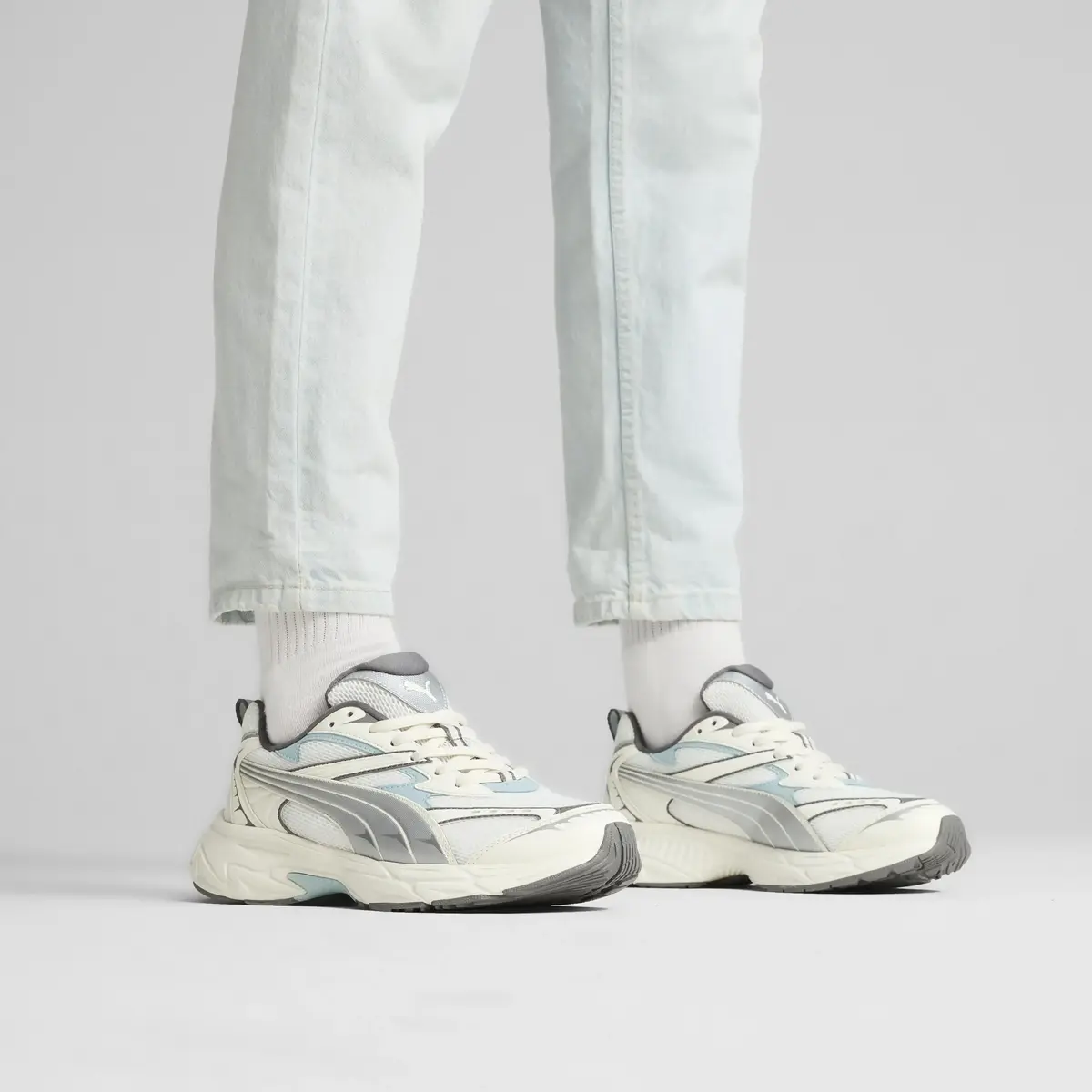 Puma Morphic Kırık Beyaz Kadın Günlük Spor Ayakkabı