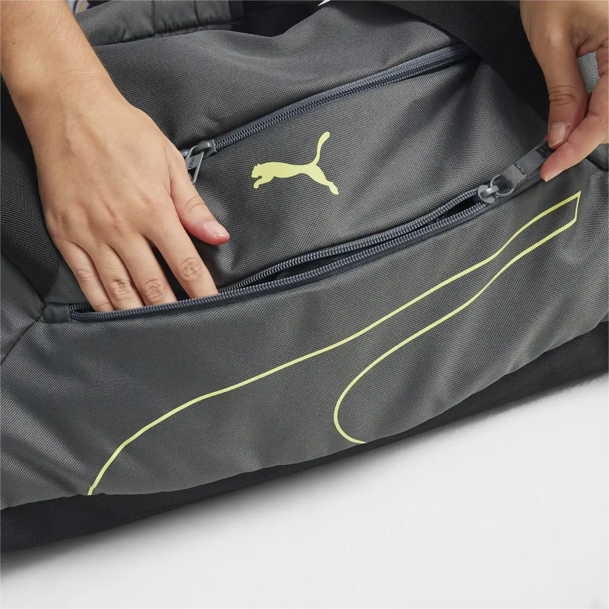 Puma Fundamentals Sports Bag M Gri Spor Çantası