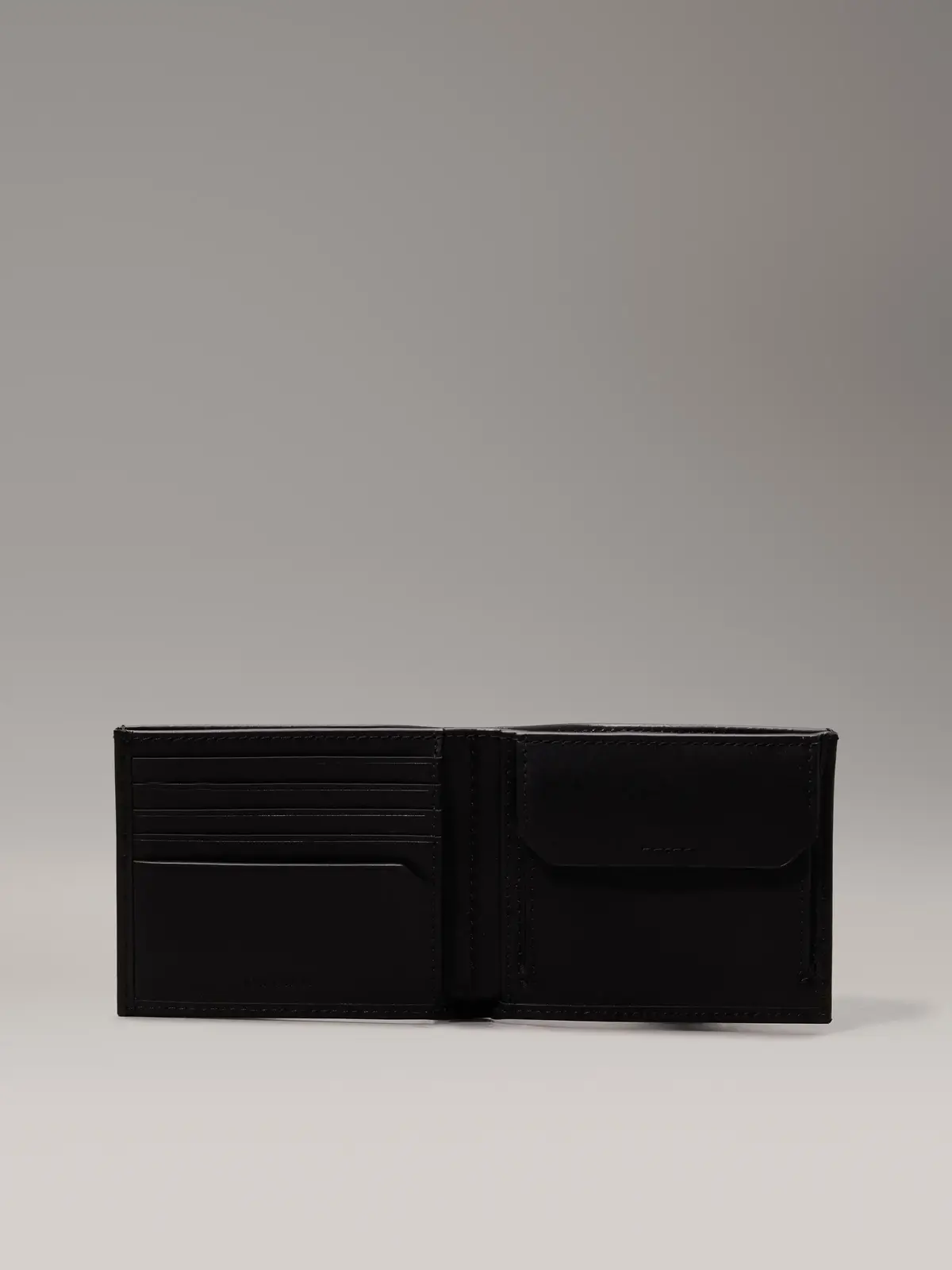 Calvin Klein CK SMOOTH BIFOLD 5CC Erkek Siyah Cüzdan