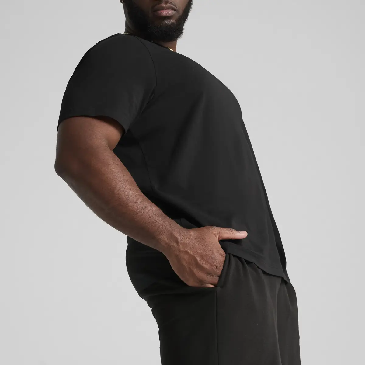 PUMA ESS Shorts Siyah Erkek Şort
