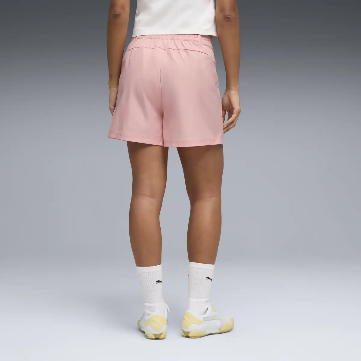 Puma PUMATECH SENSE Shorts 4" Pembe Kadın Şort