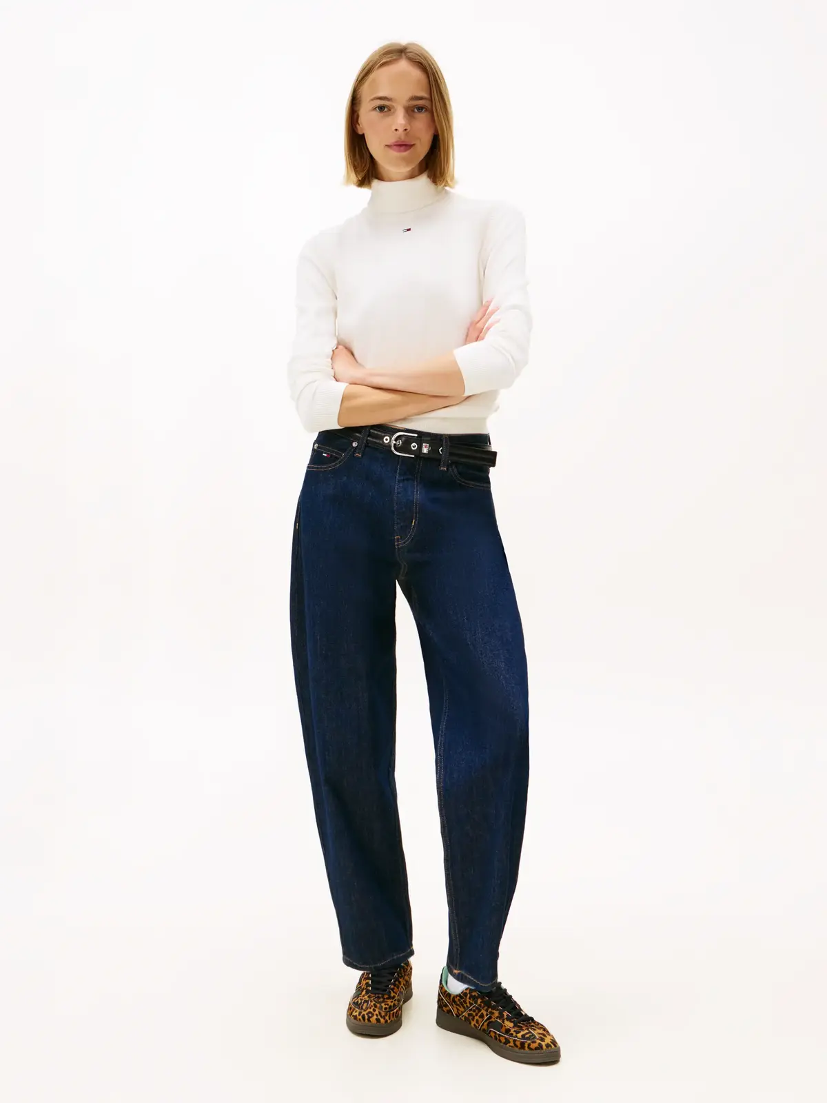 Tommy Hilfiger TJW ESSENTIAL TRTLNK Beyaz Kadın Kazak
