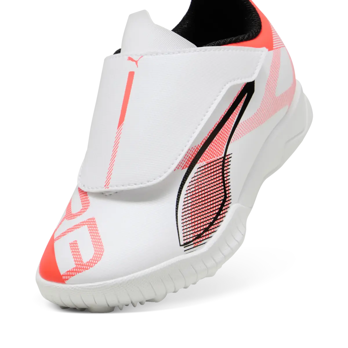 Puma ULTRA 5 PLAY V TT Jr Beyaz Erkek Halı Saha Ayakkabısı