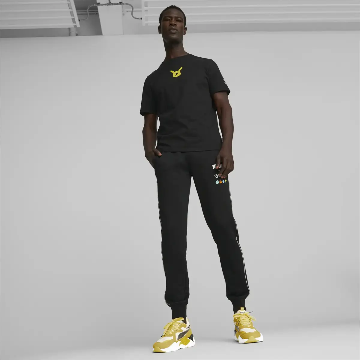 PUMA X POKEMON Graphic Tee Siyah Erkek T-Shirt