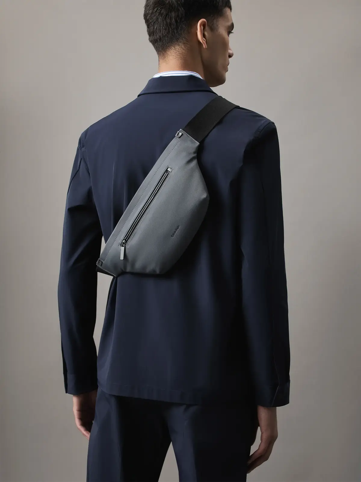 Calvin Klein CK EASE WAISTBAG, CKP Gri Erkek Çanta & Cüzdan