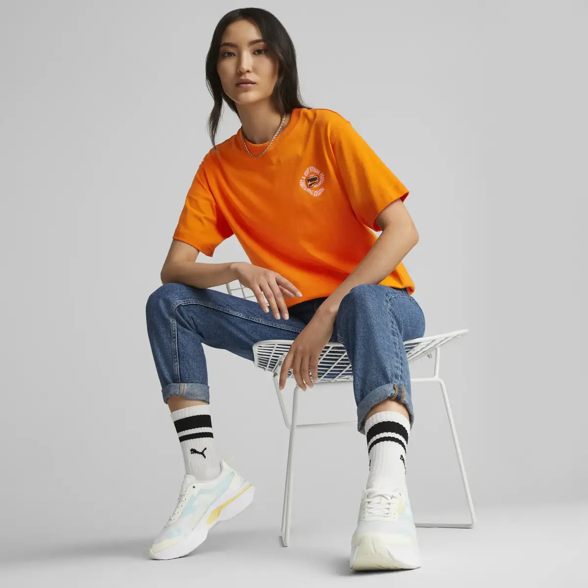 Puma DOWNTOWN Relaxed Graphic Tee Turuncu Kadın T-Shirt
