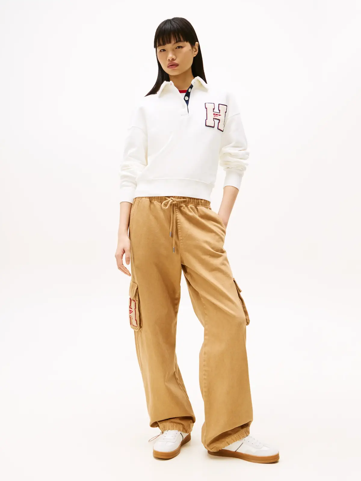 Tommy Hilfiger TJW H GRAPHIC HWK PO Kadın Beyaz Sweatshirt