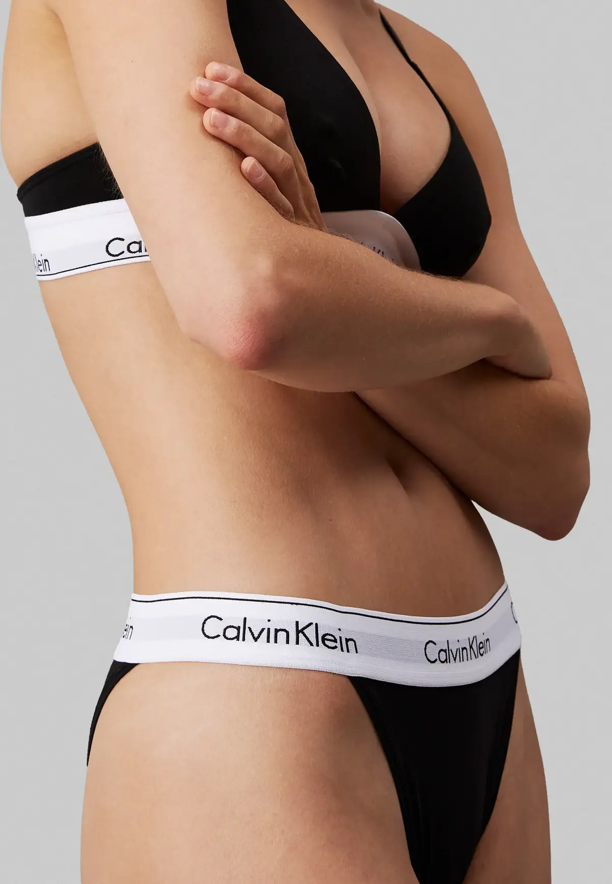 Calvin Klein Siyah Tanga
