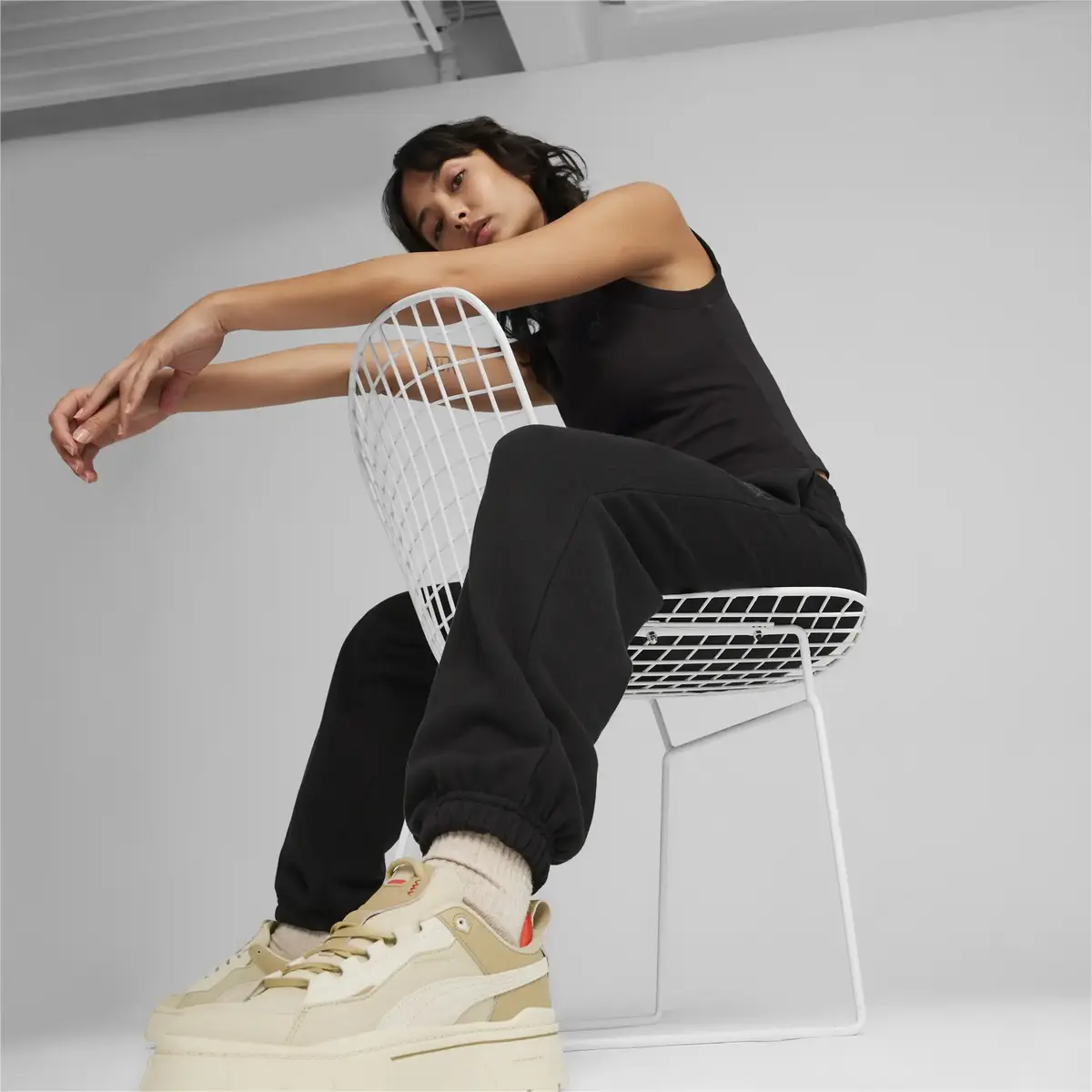 Puma INFUSE Relaxed Sweatpants TR Siyah Kadın Eşofman Altı