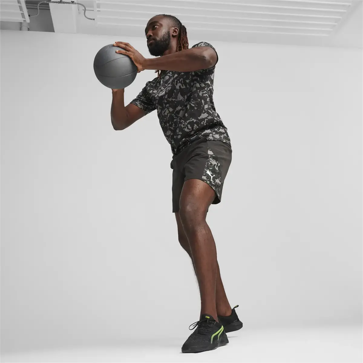 Puma FIT 7" AOP Short Siyah Erkek Şort