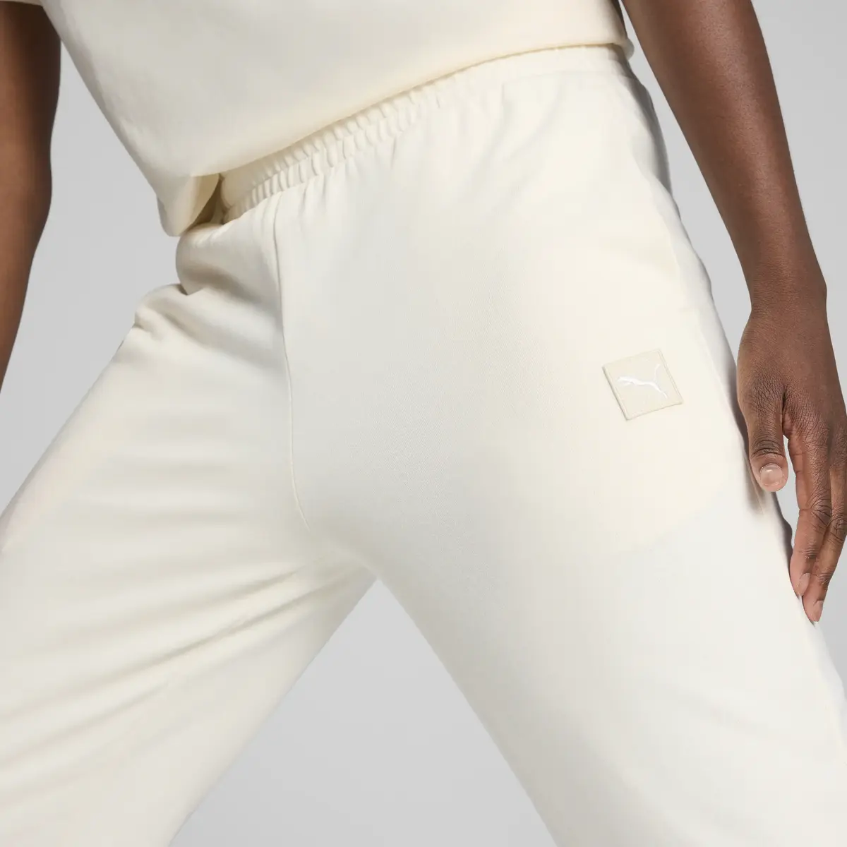 Puma ESS ELEVATED Pants TR cl Krem Erkek Eşofman Altı