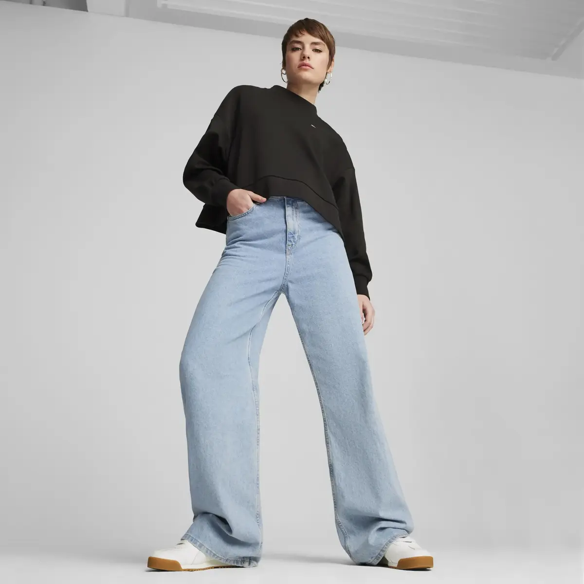 Puma CLASSICS Oversized Crew Siyah Kadın Sweatshirt
