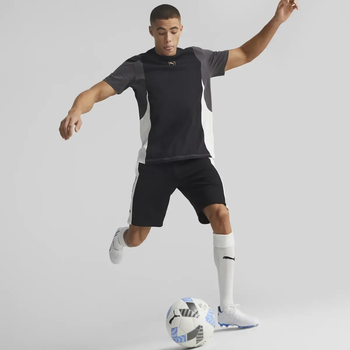 Puma KING PRO FG/AG PUMA White-PUMA Black-Blu Beyaz Erkek Krampon