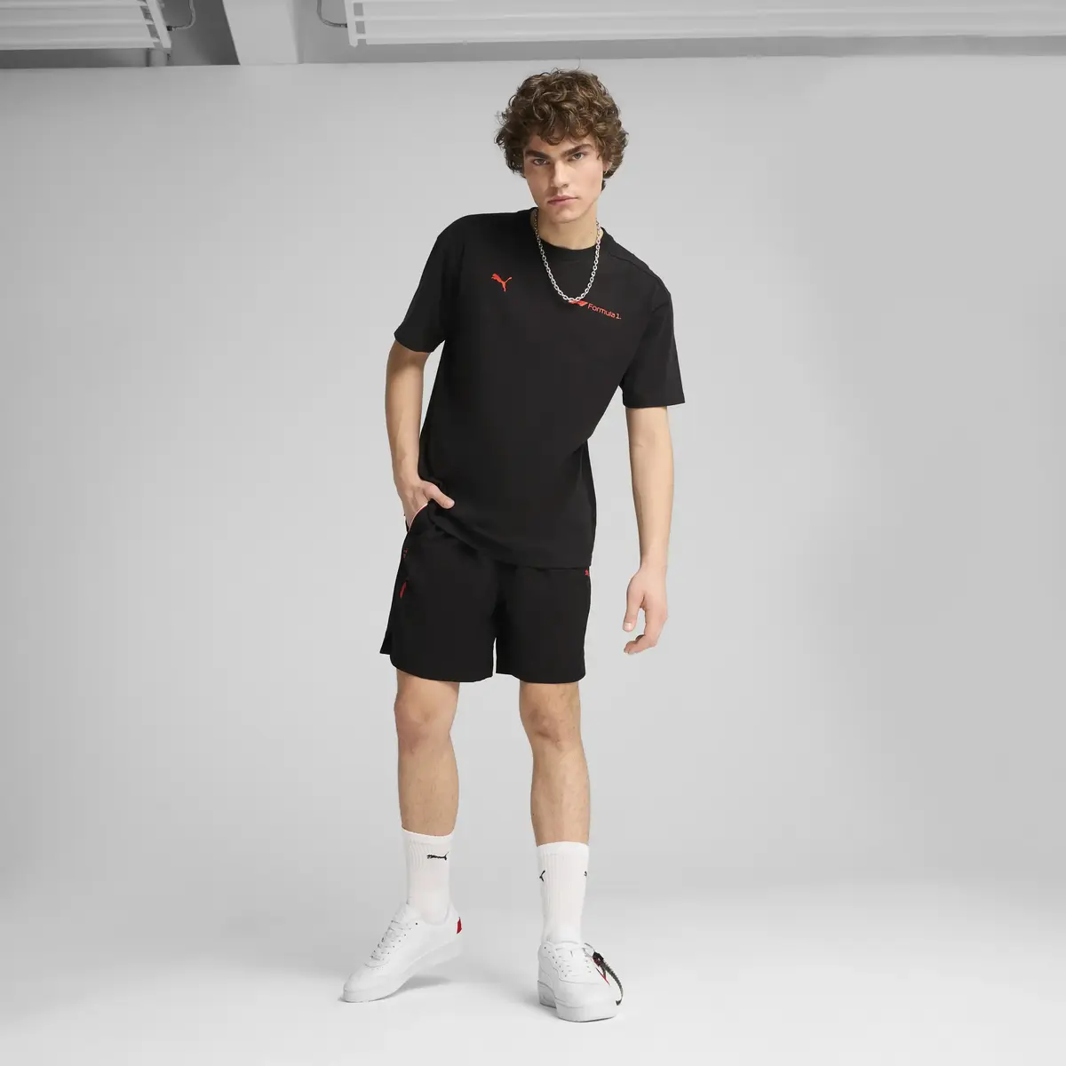 Puma F1 ESS+ Woven Shorts 7" Siyah Erkek Şort