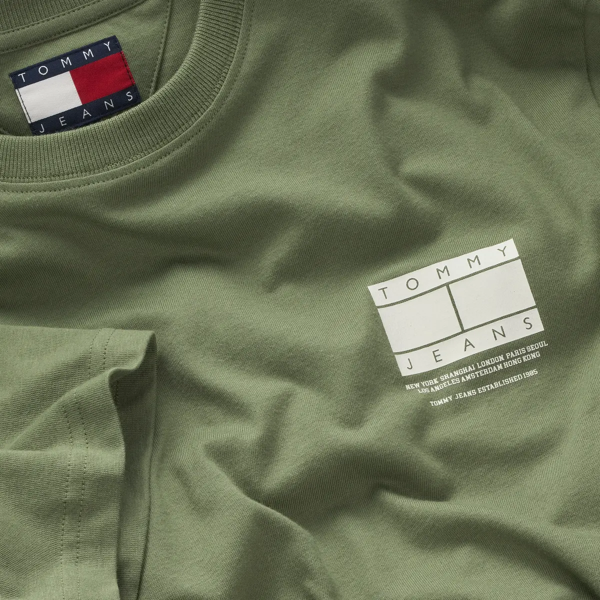 Tommy Hilfiger TJM REG DNA GRAPHIC, MR6 Yeşil Erkek T-Shirt & Polo