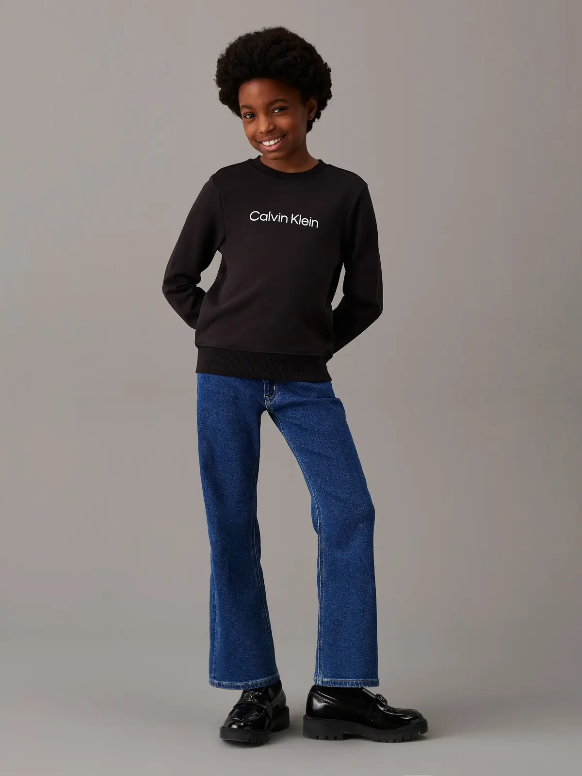Calvin Klein INST. LOGO REGULAR Siyah Çocuk Sweatshirt