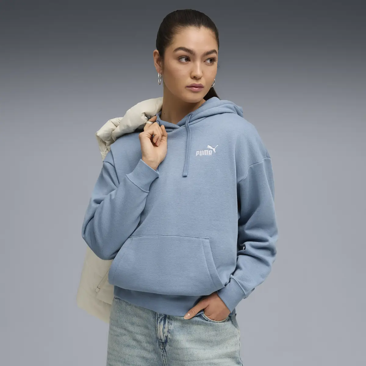 PUMA ESS Small No. 1 Logo Hoodie Kadın Mavi Sweatshirt