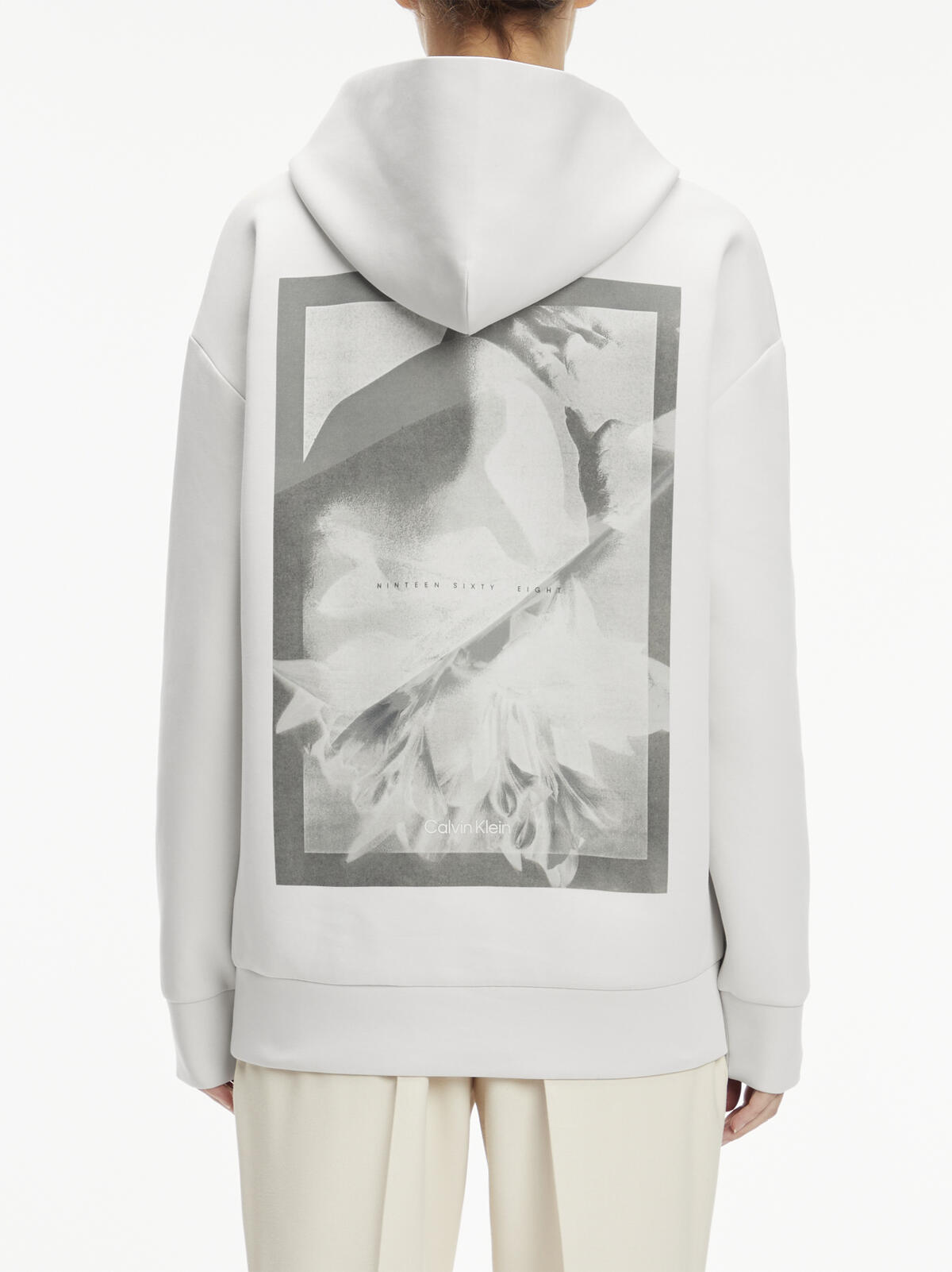 Calvin Klein COLLAGE BOX GRAPHIC Kadın Krem Hoodie