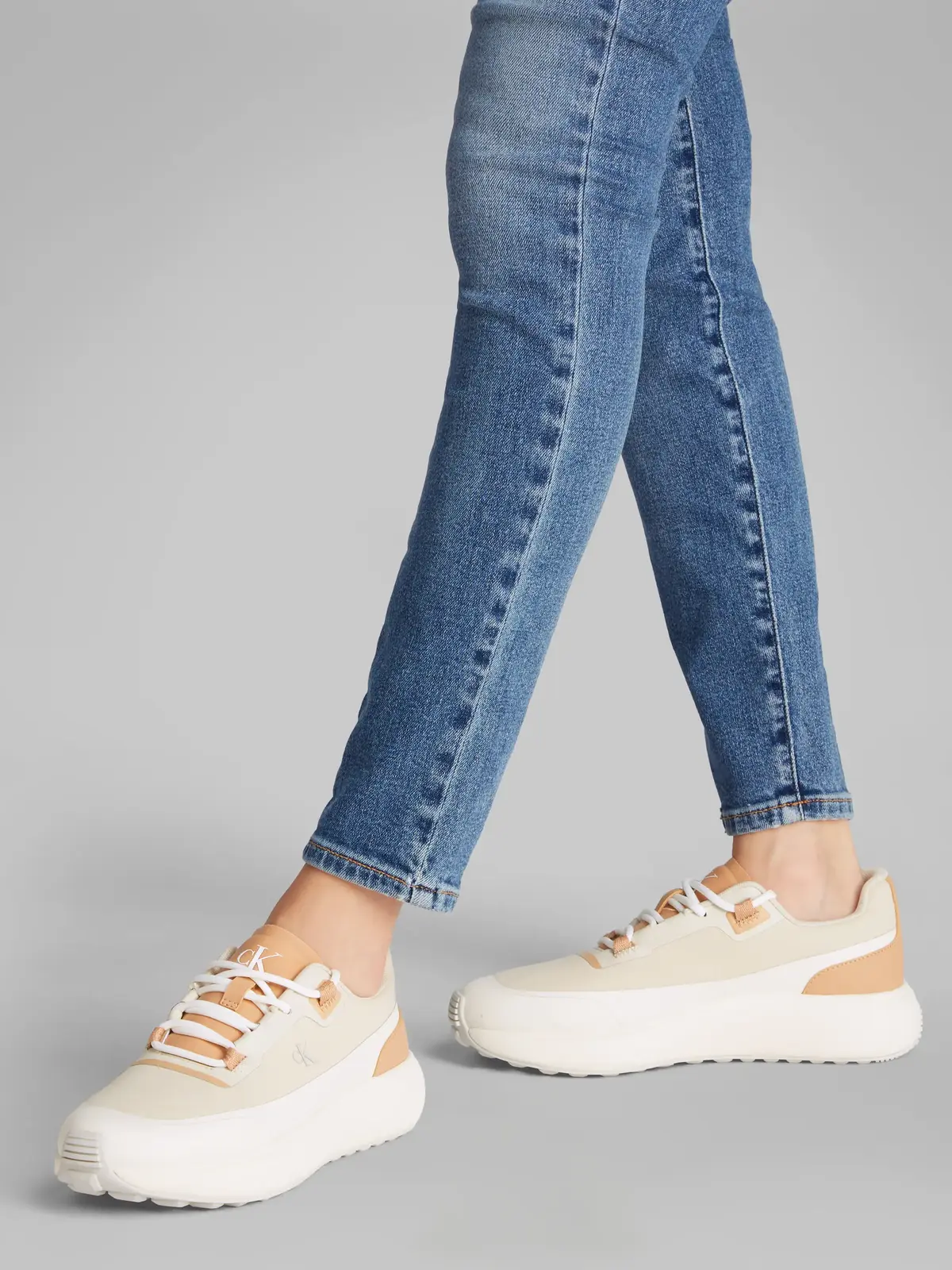 Calvin Klein ATHLEISURE RUNNER LA Bej Kadın Sneaker