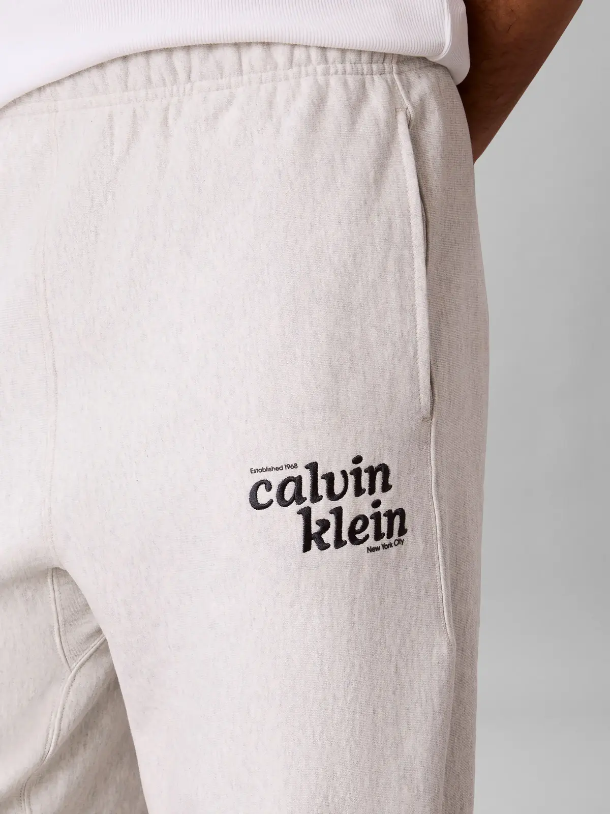 Calvin Klein PREMIUM TERRY GRAPHI, P74 Beyaz Erkek Eşofman Altı