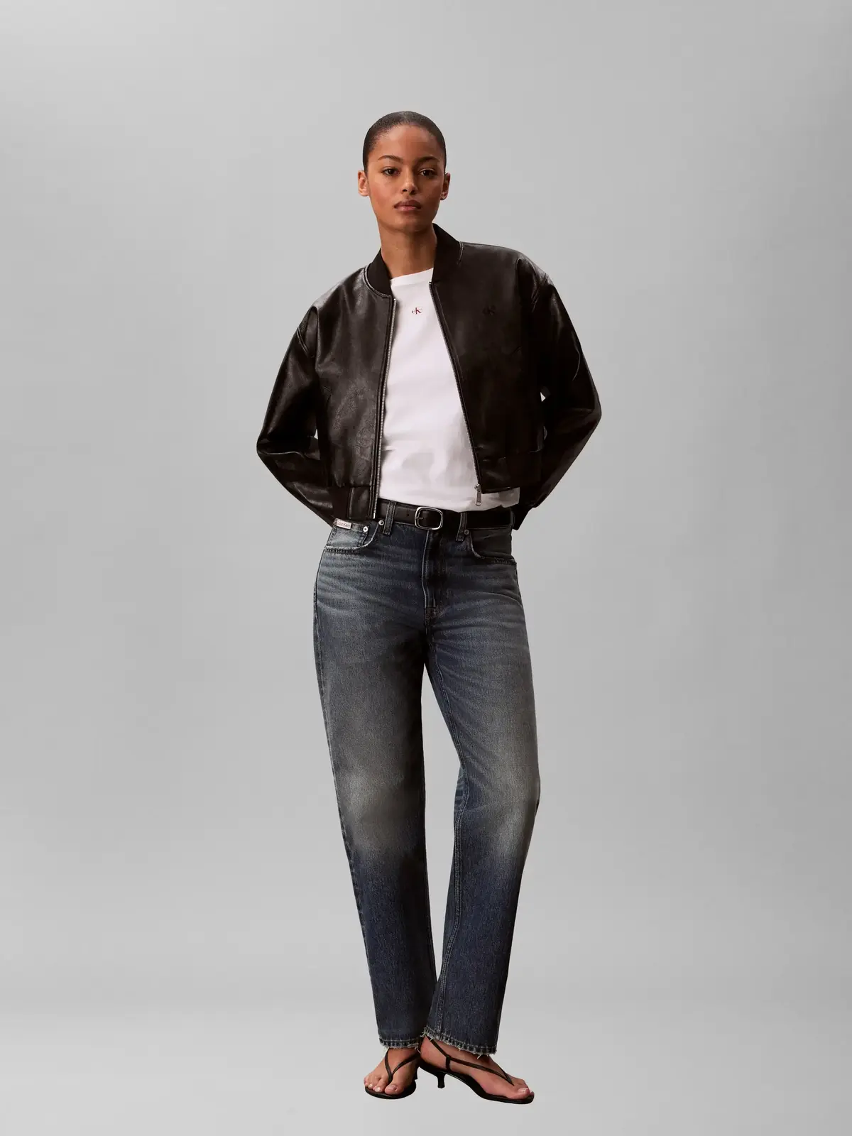 Calvin Klein SS WOVEN LABEL CLASS, YAF Beyaz Kadın T-Shirt
