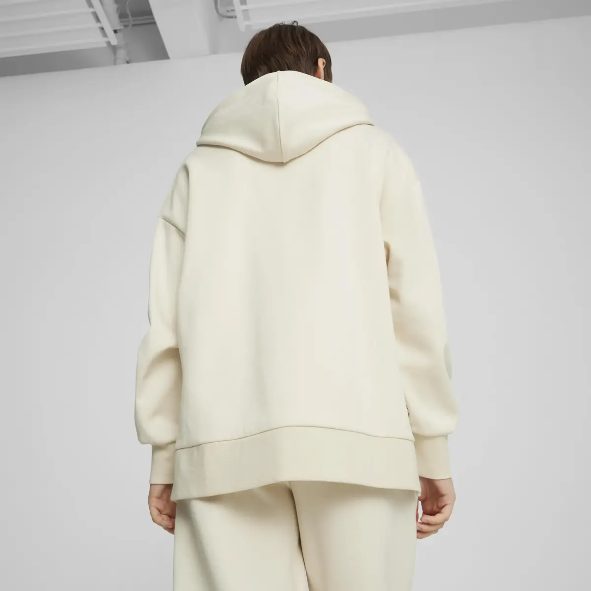 Puma CLASSICS Oversized Hoodie Kırık Beyaz Kadın Hoodie