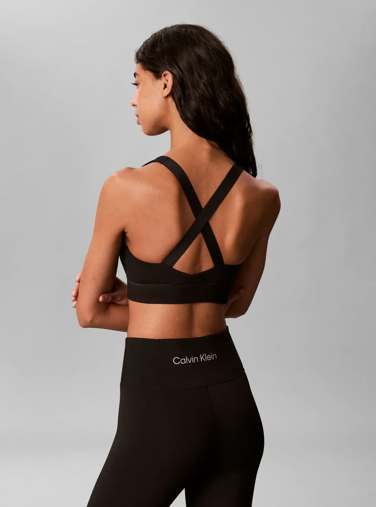 Calvin Klein SOFT SPORT MEDIUM SU, UB1 Siyah Kadın Sporcu Sütyeni